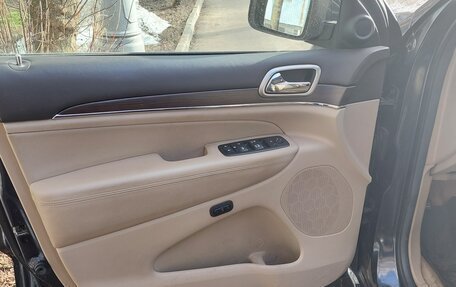 Jeep Grand Cherokee, 2013 год, 1 800 000 рублей, 13 фотография