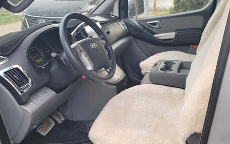 Hyundai Grand Starex Grand Starex I рестайлинг 2, 2008 год, 1 650 000 рублей, 9 фотография