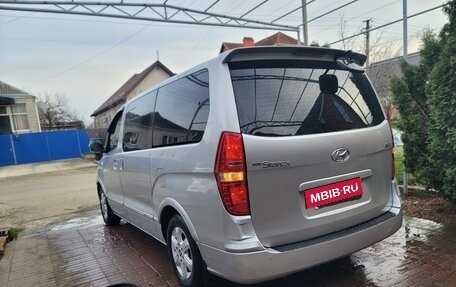 Hyundai Grand Starex Grand Starex I рестайлинг 2, 2008 год, 1 650 000 рублей, 4 фотография