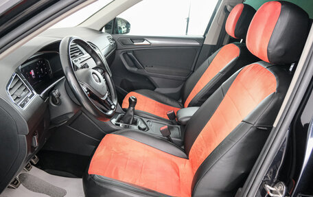 Volkswagen Tiguan II, 2019 год, 3 089 000 рублей, 8 фотография