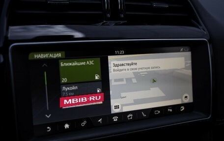 Jaguar F-Pace, 2017 год, 3 099 000 рублей, 16 фотография