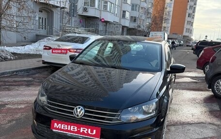 Volkswagen Polo VI (EU Market), 2015 год, 1 100 000 рублей, 1 фотография