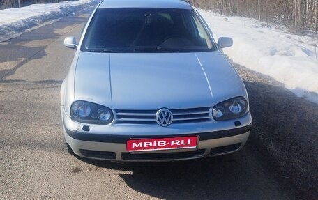 Volkswagen Golf IV, 2001 год, 350 000 рублей, 1 фотография