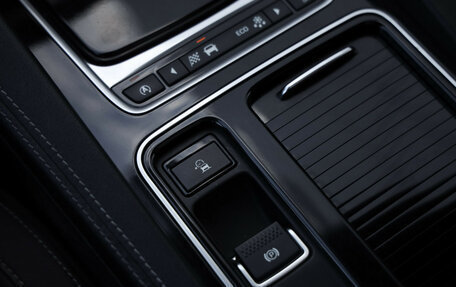 Jaguar F-Pace, 2017 год, 3 099 000 рублей, 20 фотография