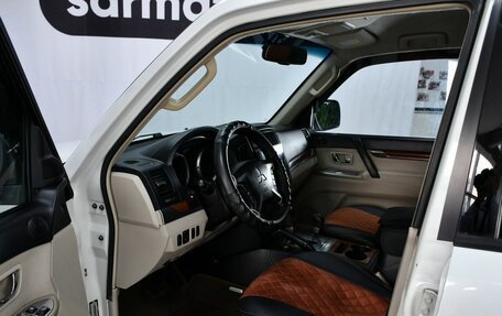 Mitsubishi Pajero IV, 2008 год, 1 597 000 рублей, 11 фотография