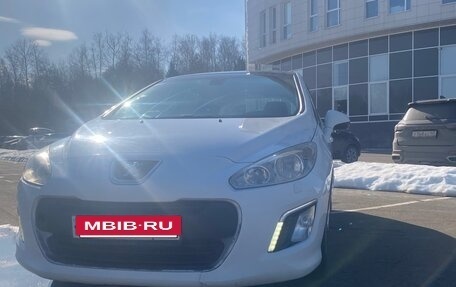 Peugeot 308 II, 2012 год, 415 000 рублей, 2 фотография