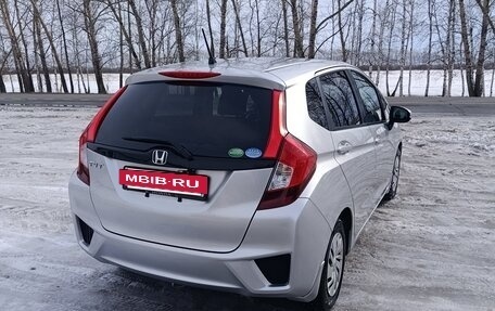 Honda Fit III, 2017 год, 1 150 000 рублей, 5 фотография
