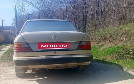 Mercedes-Benz W124, 1989 год, 445 000 рублей, 3 фотография
