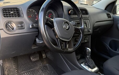 Volkswagen Polo VI (EU Market), 2015 год, 1 100 000 рублей, 6 фотография