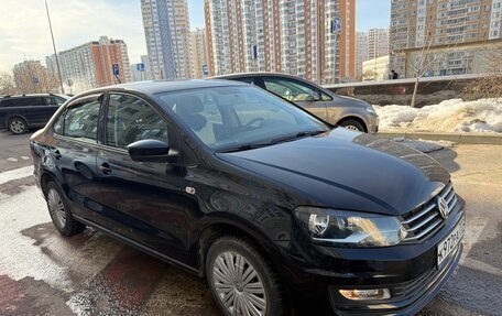 Volkswagen Polo VI (EU Market), 2015 год, 1 100 000 рублей, 4 фотография