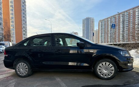 Volkswagen Polo VI (EU Market), 2015 год, 1 100 000 рублей, 12 фотография