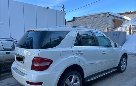 Mercedes-Benz M-Класс, 2011 год, 1 500 000 рублей, 14 фотография