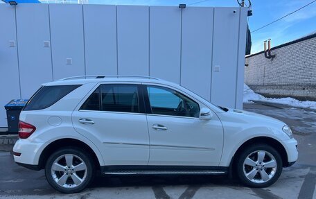 Mercedes-Benz M-Класс, 2011 год, 1 500 000 рублей, 10 фотография