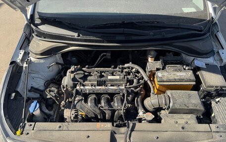 Hyundai Solaris II рестайлинг, 2021 год, 1 550 000 рублей, 2 фотография