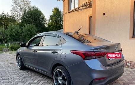 Hyundai Solaris II рестайлинг, 2019 год, 1 500 000 рублей, 8 фотография