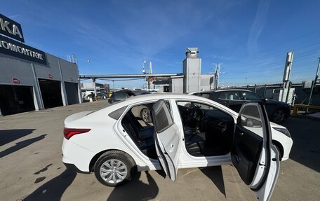 Hyundai Solaris II рестайлинг, 2021 год, 1 550 000 рублей, 12 фотография