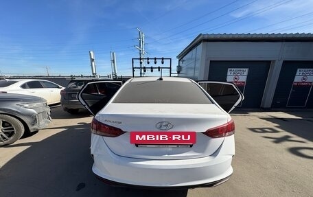 Hyundai Solaris II рестайлинг, 2021 год, 1 550 000 рублей, 13 фотография