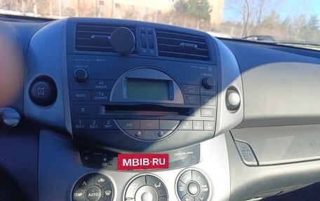 Toyota RAV4, 2006 год, 1 100 000 рублей, 6 фотография