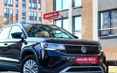 Volkswagen Taos, 2022 год, 2 249 999 рублей, 2 фотография