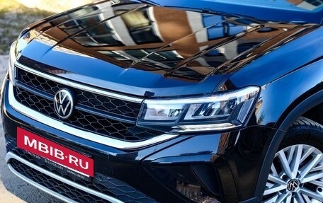 Volkswagen Taos, 2022 год, 2 249 999 рублей, 3 фотография