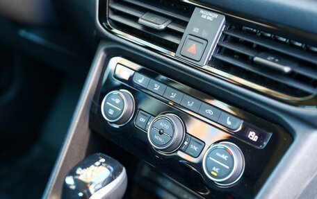 Volkswagen Taos, 2022 год, 2 249 999 рублей, 16 фотография