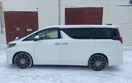 Toyota Alphard III, 2020 год, 4 390 000 рублей, 5 фотография