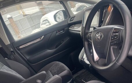 Toyota Alphard III, 2020 год, 4 390 000 рублей, 10 фотография