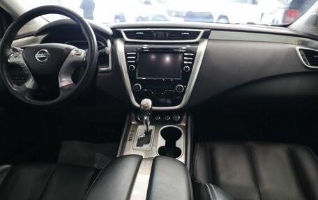 Nissan Murano, 2019 год, 3 000 000 рублей, 18 фотография