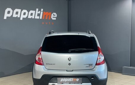 Renault Sandero I, 2013 год, 850 000 рублей, 4 фотография