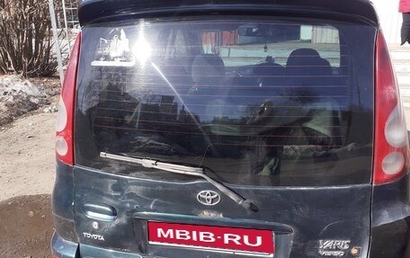 Toyota Yaris Verso, 2001 год, 300 000 рублей, 1 фотография