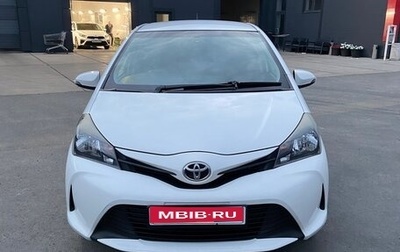 Toyota Vitz, 2014 год, 700 000 рублей, 1 фотография