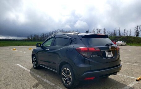 Honda Vezel, 2020 год, 2 200 000 рублей, 3 фотография