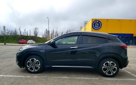 Honda Vezel, 2020 год, 2 200 000 рублей, 5 фотография