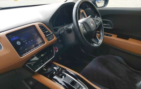 Honda Vezel, 2020 год, 2 200 000 рублей, 11 фотография