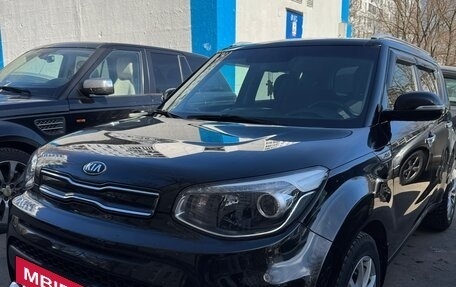 KIA Soul II рестайлинг, 2017 год, 1 900 000 рублей, 2 фотография