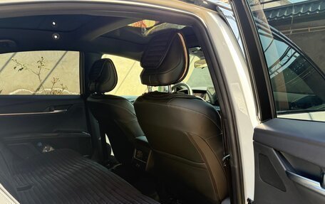 Toyota Camry, 2025 год, 3 390 000 рублей, 12 фотография