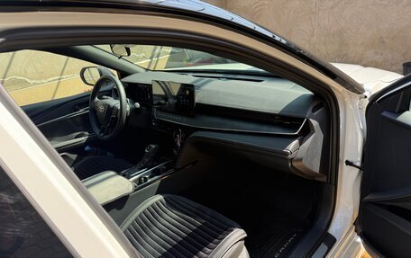 Toyota Camry, 2025 год, 3 390 000 рублей, 13 фотография