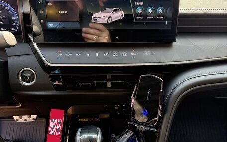 Toyota Camry, 2025 год, 3 390 000 рублей, 9 фотография