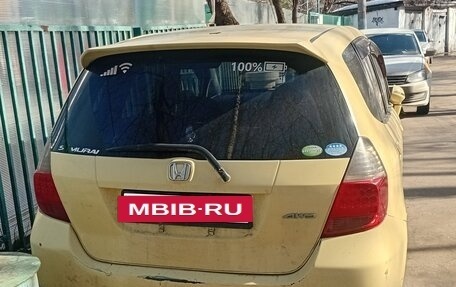 Honda Fit III, 2002 год, 150 000 рублей, 5 фотография