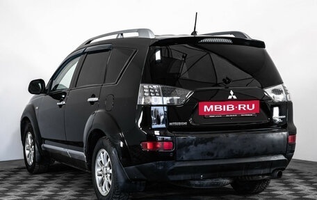 Mitsubishi Outlander III рестайлинг 3, 2008 год, 599 000 рублей, 7 фотография