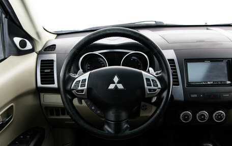 Mitsubishi Outlander III рестайлинг 3, 2008 год, 599 000 рублей, 12 фотография