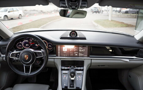 Porsche Panamera II рестайлинг, 2016 год, 6 549 000 рублей, 13 фотография