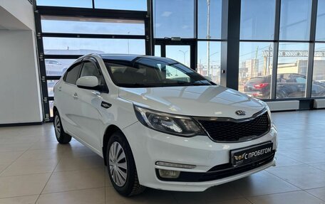 KIA Rio III рестайлинг, 2017 год, 949 000 рублей, 3 фотография