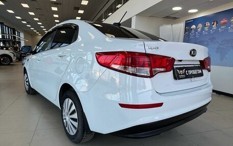 KIA Rio III рестайлинг, 2017 год, 949 000 рублей, 6 фотография