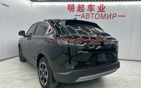 Honda Vezel, 2023 год, 2 150 000 рублей, 5 фотография