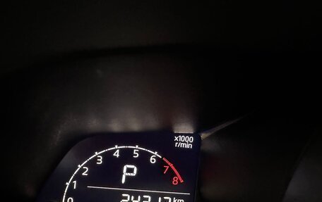 Mazda CX-4, 2023 год, 2 500 000 рублей, 16 фотография