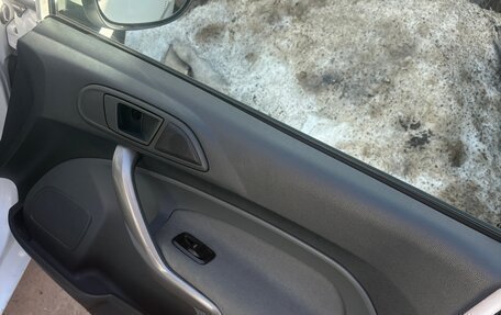 Ford Fiesta, 2010 год, 835 000 рублей, 20 фотография