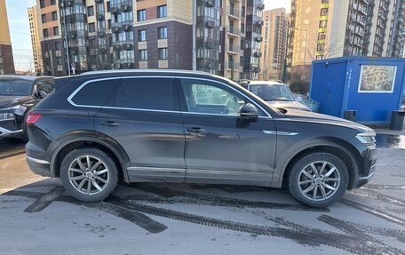 Volkswagen Touareg III, 2019 год, 4 050 000 рублей, 7 фотография