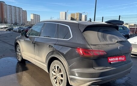Volkswagen Touareg III, 2019 год, 4 050 000 рублей, 4 фотография