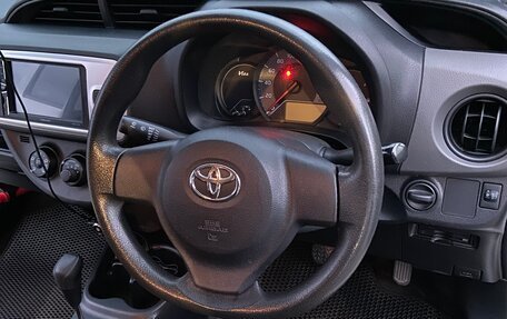 Toyota Vitz, 2014 год, 700 000 рублей, 15 фотография